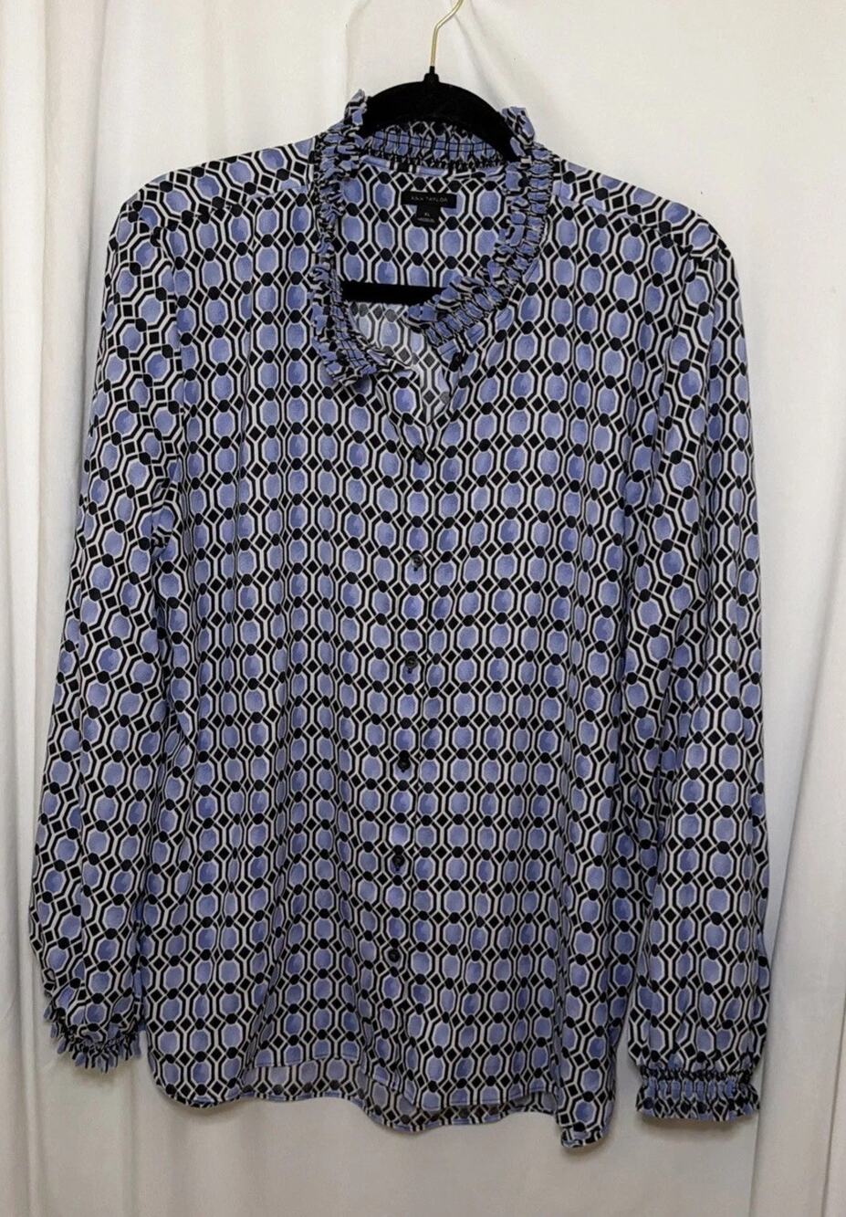 Ann Taylor Women's Geometric Classic Design Blouse Size XL